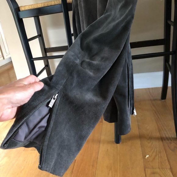 Men’s 100% leather jacket, looks new. - Picture 7 of 10